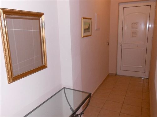 Lambrinos 2* Platanés